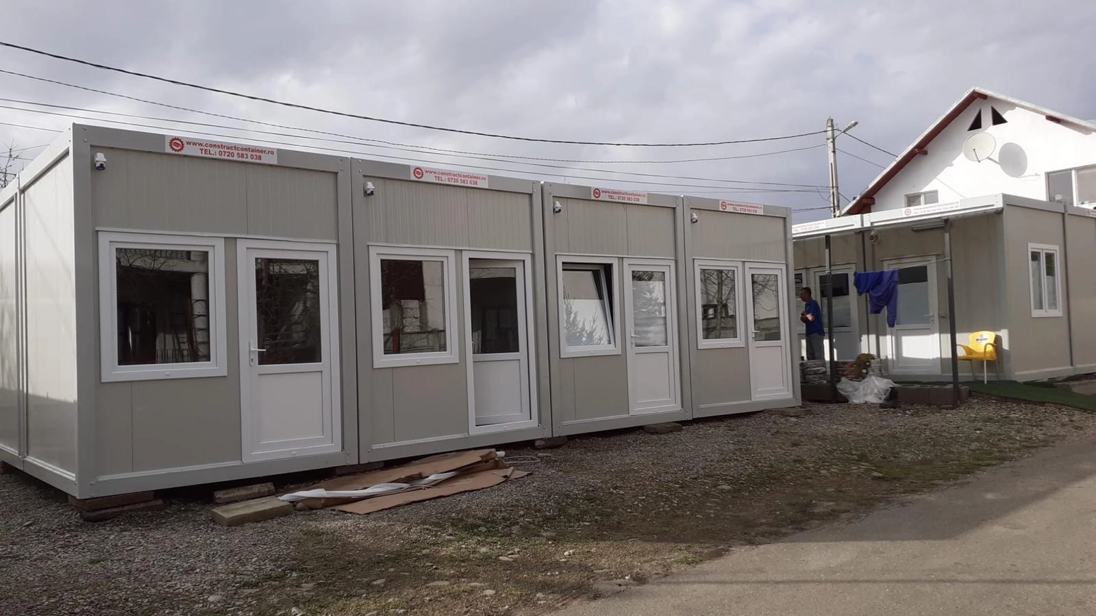 Containere sinistrați